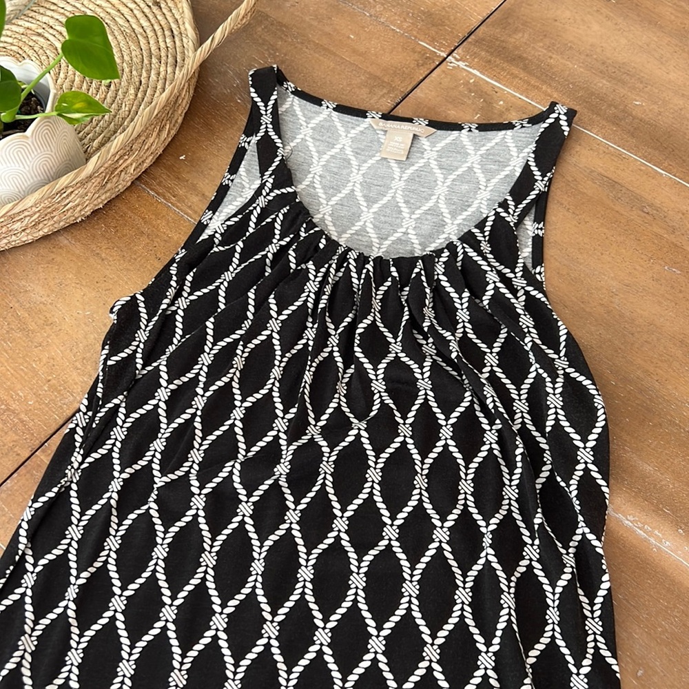 Banana Republic Tank size XS